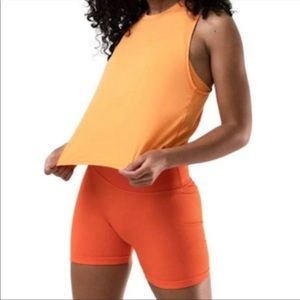 BLACK vitality / balance athletica harmony tank